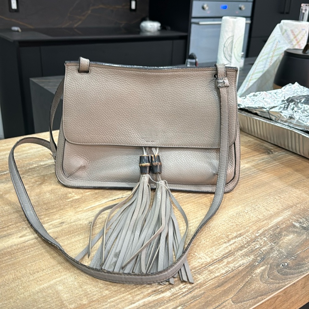 Gucci leather crossbody bag.